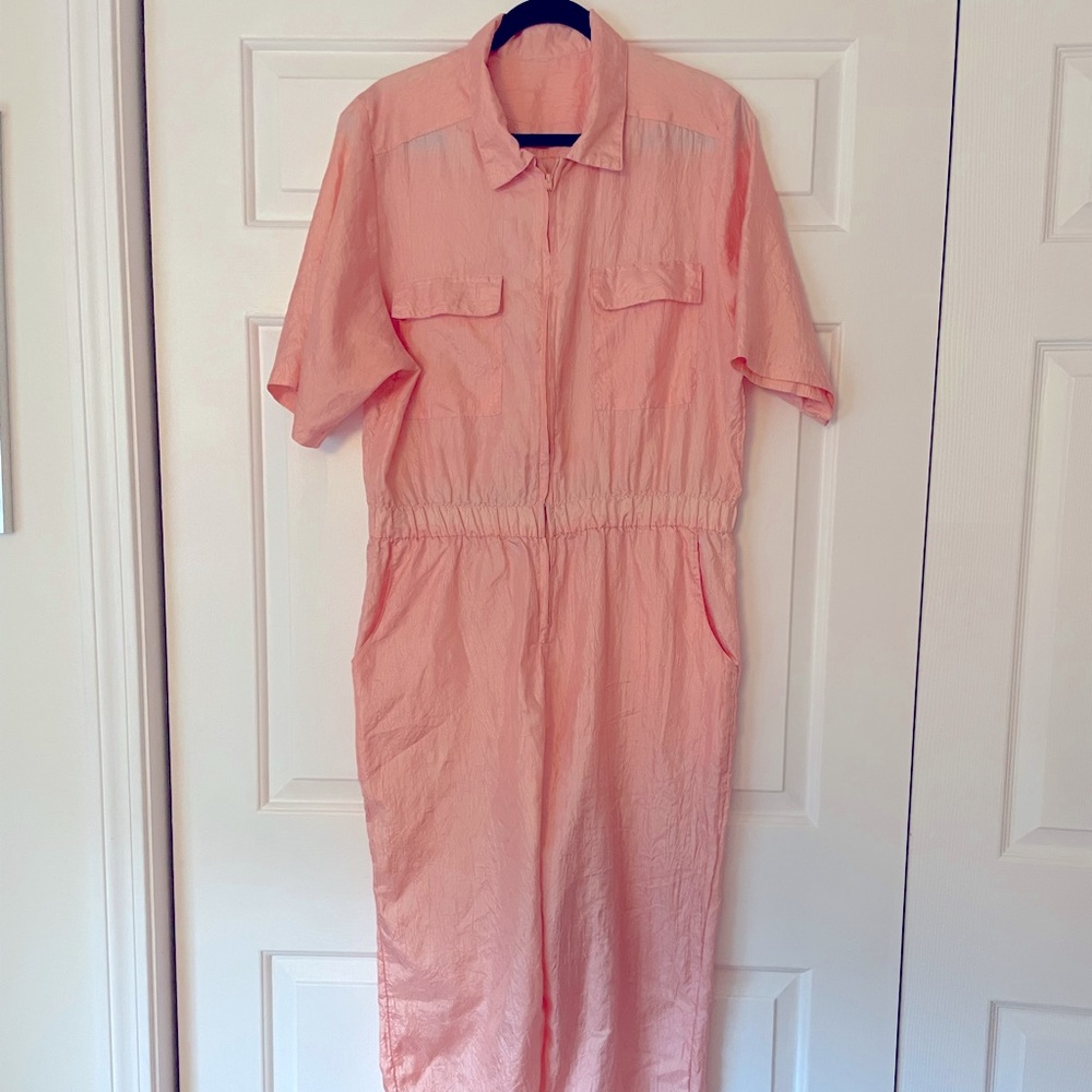 80s vintage peach zip front flight style jumpsuit size L/XL